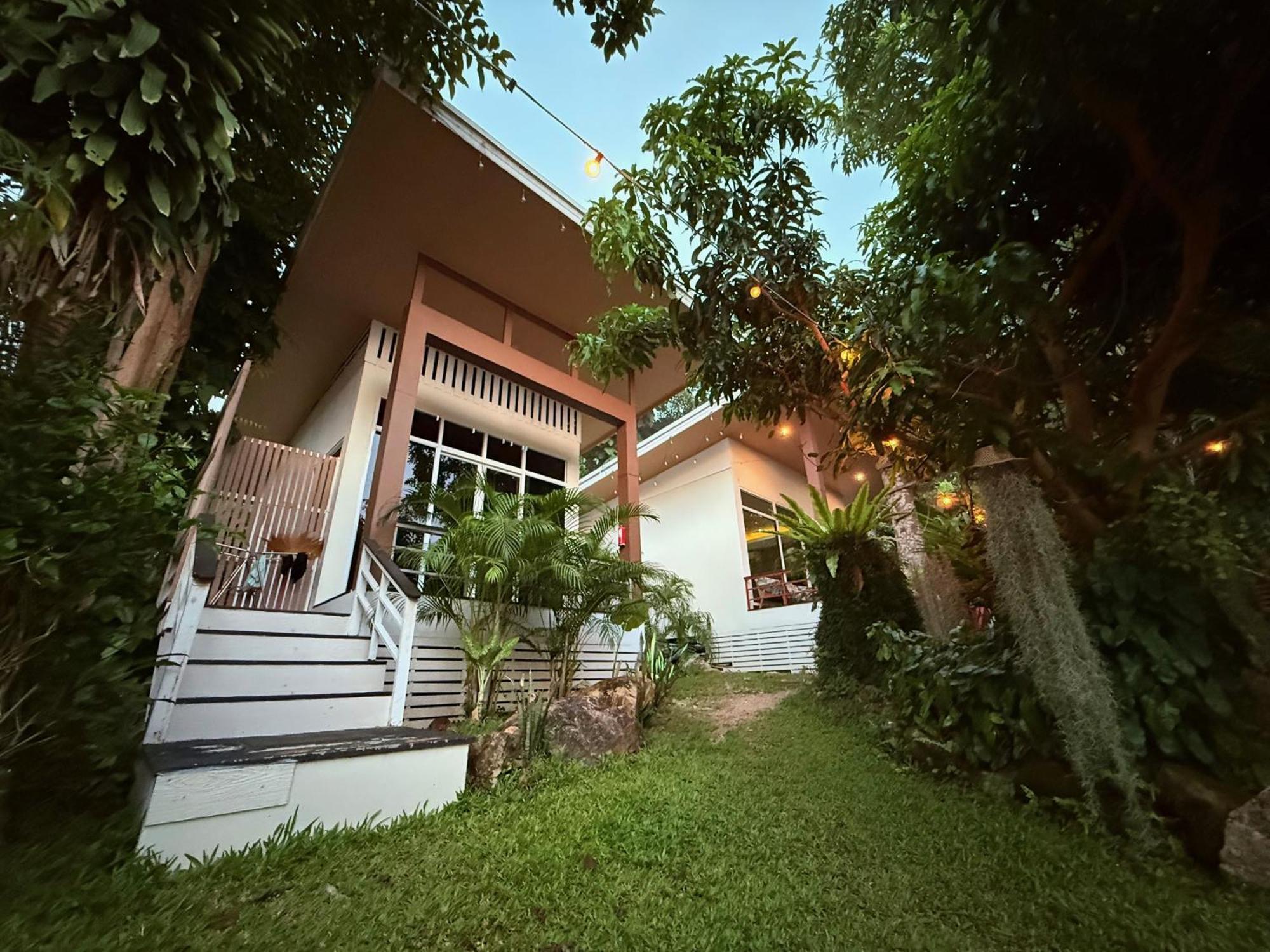 Beach Jungle Ко Чанг Экстерьер фото